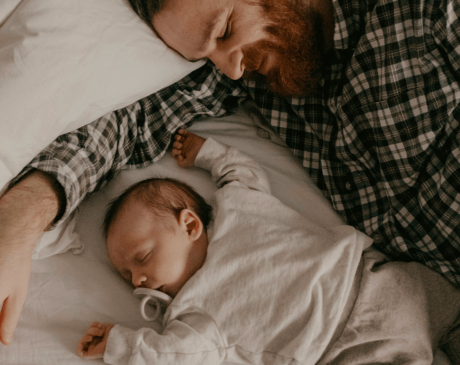 Comment gérer les régressions du sommeil de bébé